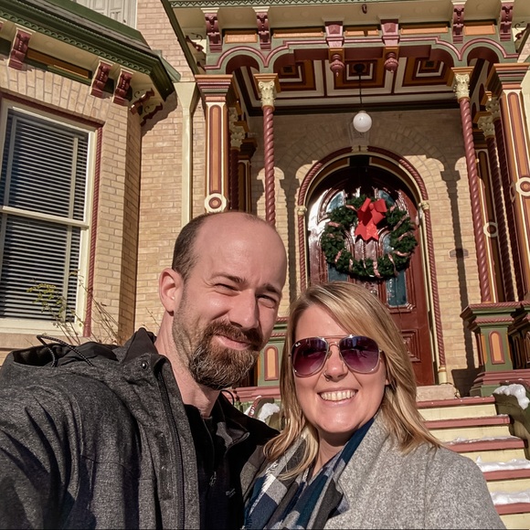 Meet your Posher, Bridget - Picture 3 of 3